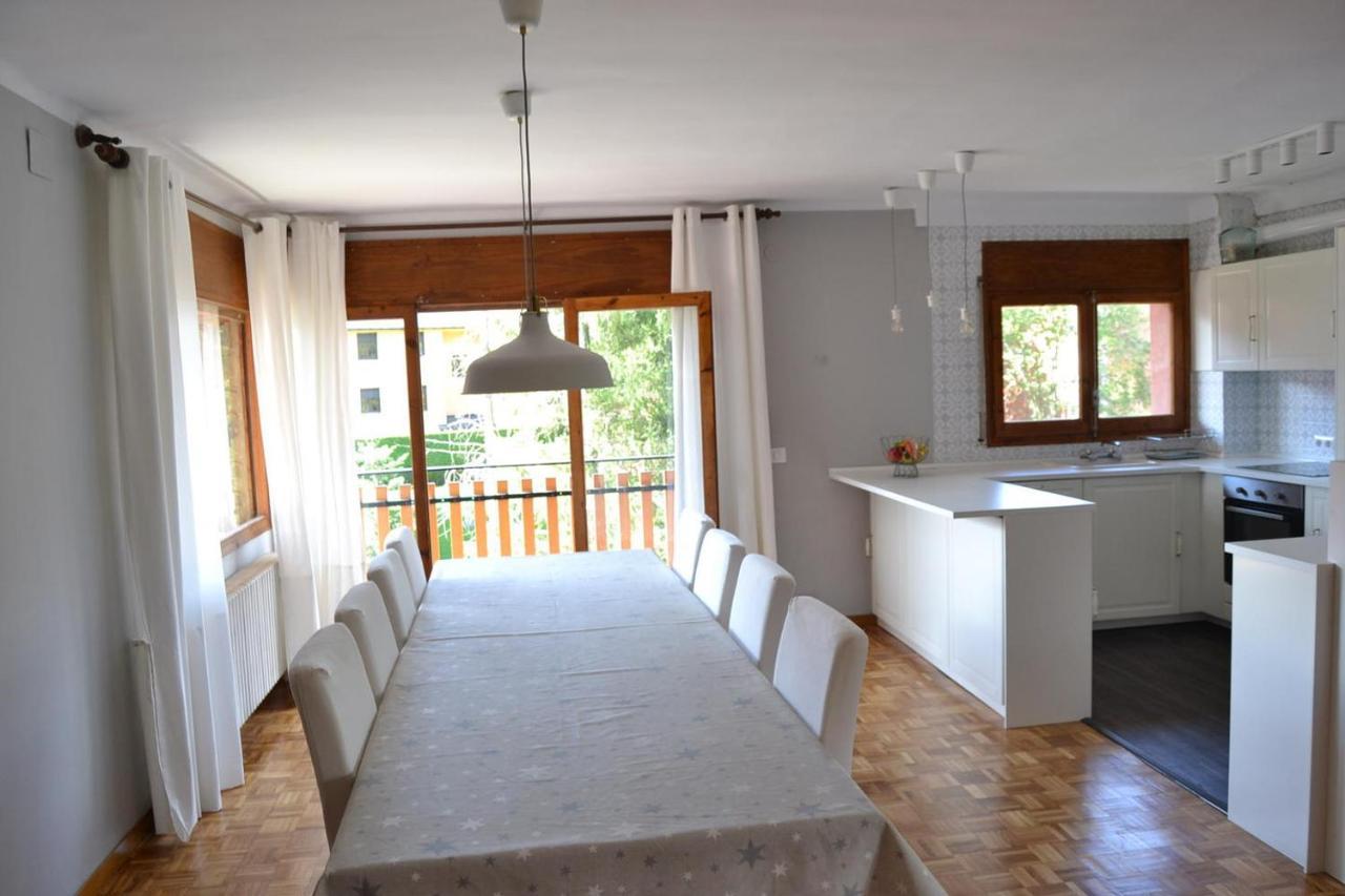 Amplio Apartamento Con Piscina En Llivia Exteriér fotografie
