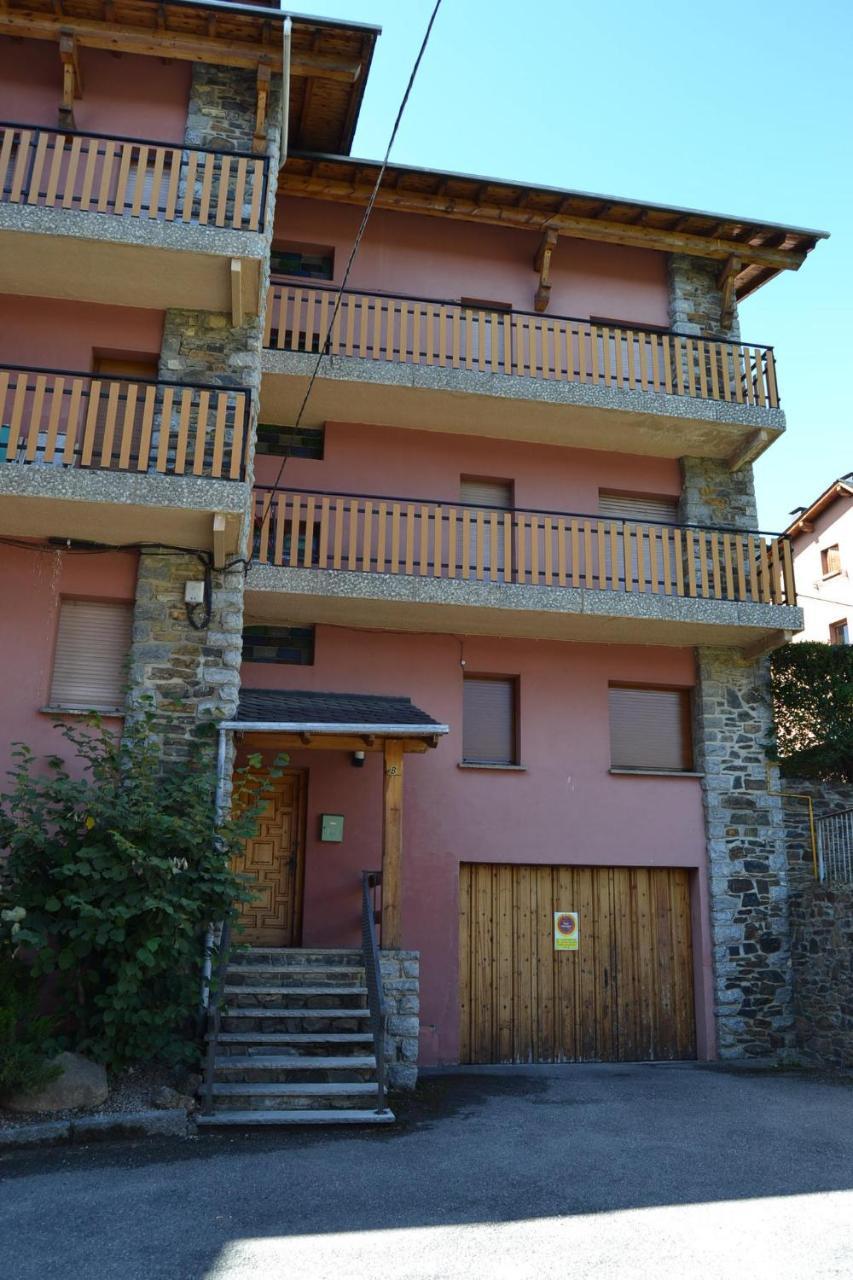 Amplio Apartamento Con Piscina En Llivia Exteriér fotografie